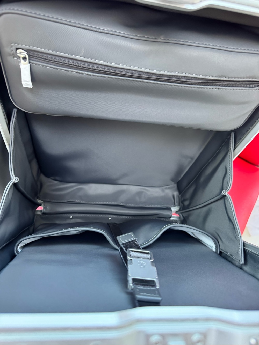 RIMOWA Silver Hard-Shell Backpack Case - Picture 13 of 16